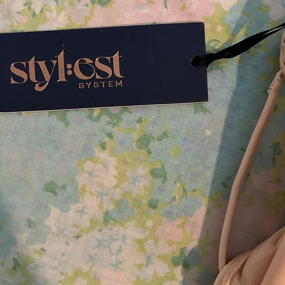 NWT Stylest | DreamSculpt Swim Bodysuit Medium Compression Cream $198 Retail - Picture 8 of 10